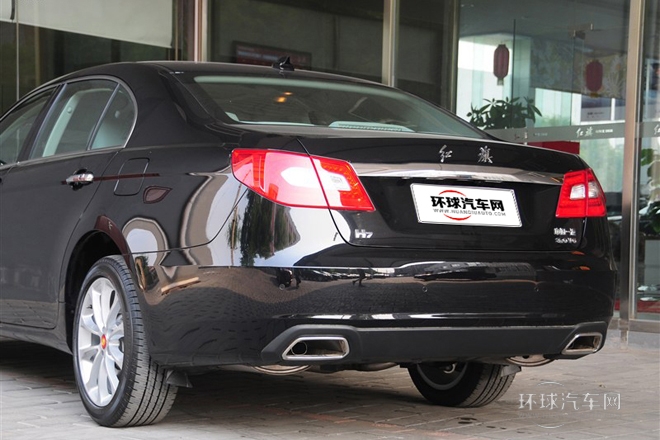 2013款 3.0L 尊貴型