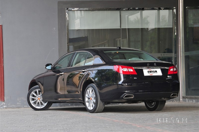 2013款 3.0L 尊貴型