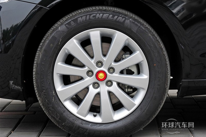 2013款 3.0L 豪華型