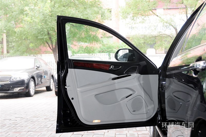 2013款 3.0L 豪華型