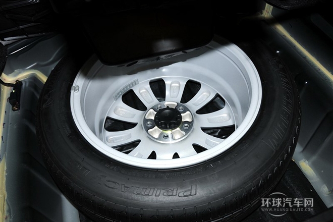 2013款 2.0T 尊貴型