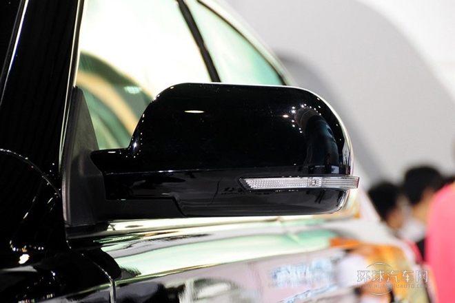 2013款 2.0L 自動(dòng)尊貴型