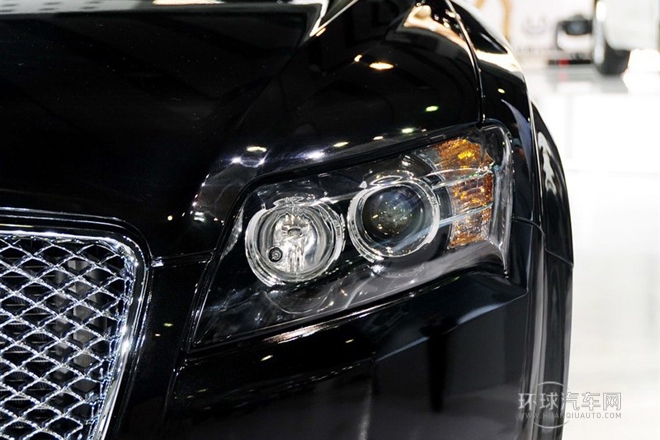 2013款 2.0L 自動尊貴型