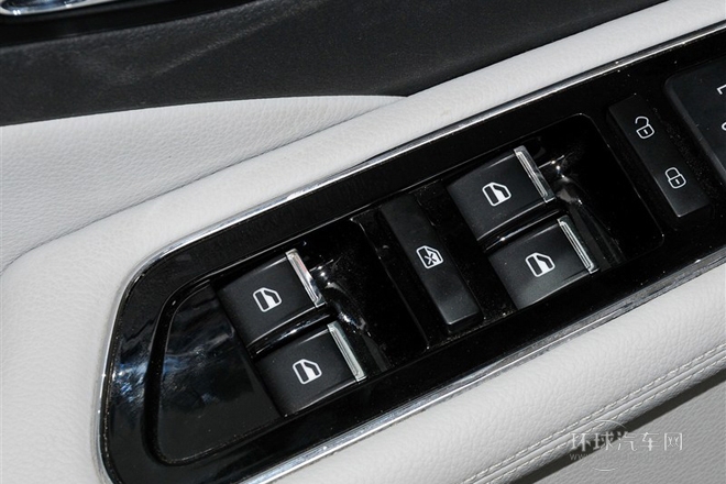 2013款 2.0T 豪華型