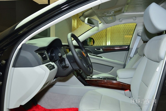 2013款 2.0T 技術型