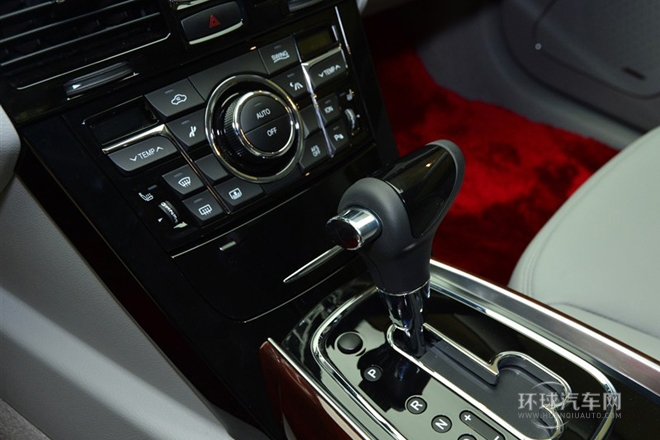 2013款 2.0T 技術型