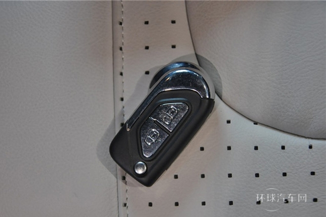 2012款 1.6L 時尚版