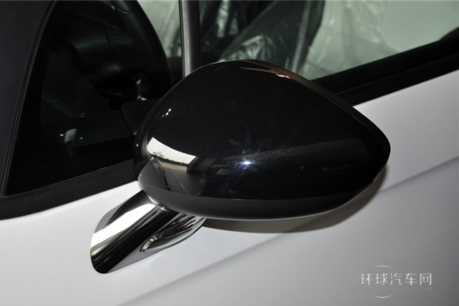 2012款 1.6L 時尚版