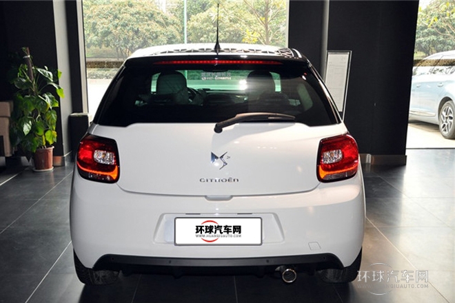 2012款 1.6L 時尚版