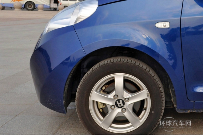 2010款 1.3L 自動(dòng)豪華型