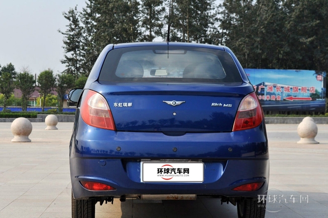 2010款 1.3L 自動豪華型