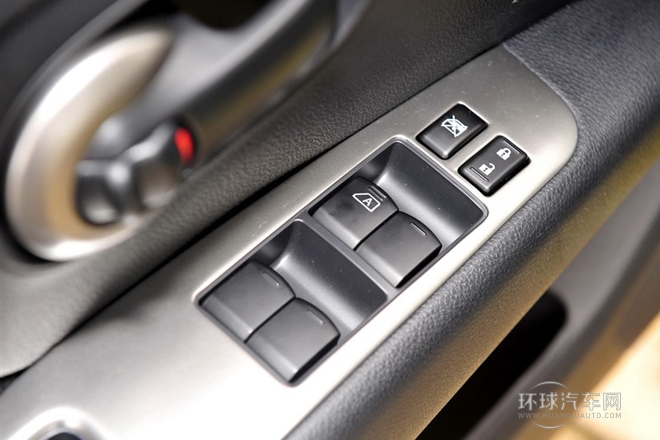 2013款 勁銳版 1.6XV 手動(dòng)豪華版