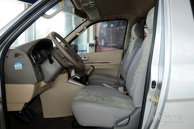 2012款 2.0L財富快車舒適版4Gi-VVT