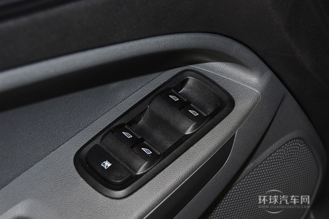 2013款 1.5L 手動舒適型