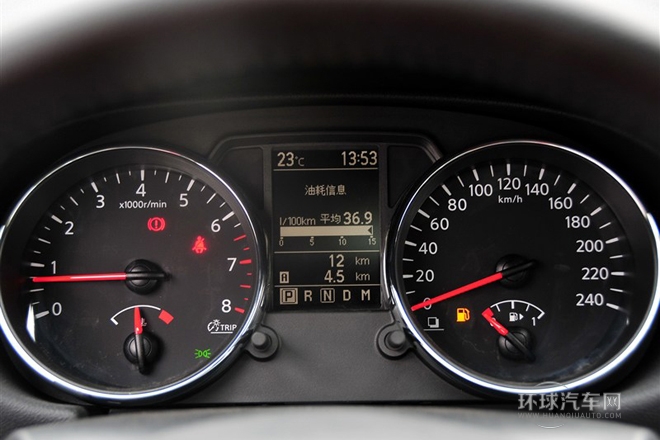 2012款 2.0XV 雷 CVT 2WD