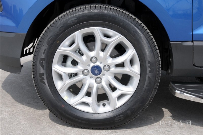 2013款 1.5L 手動尊貴型