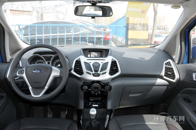 2013款 1.5L 手動尊貴型