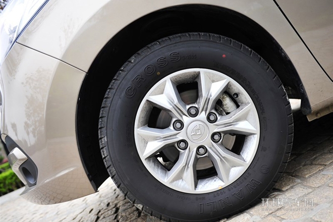 2014款 2.0T 自動豪華版