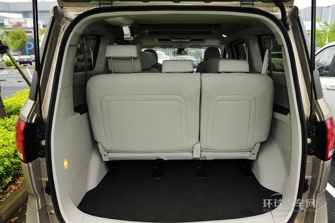 2014款 2.0T 自動豪華版