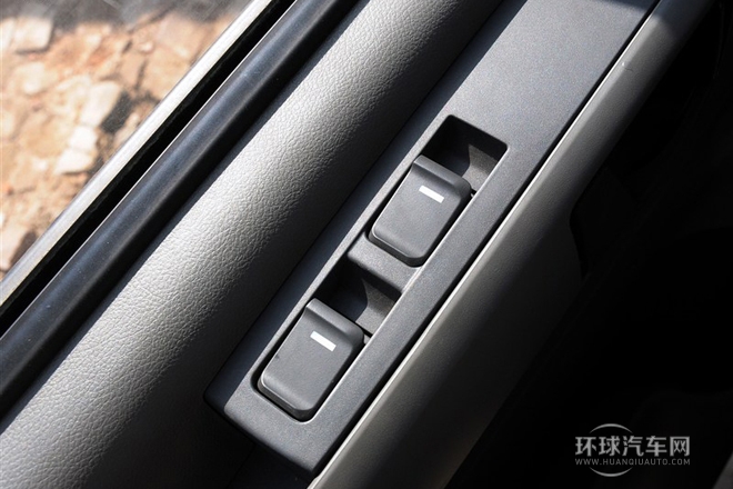 2012款 2.5T中頂超值物流版A