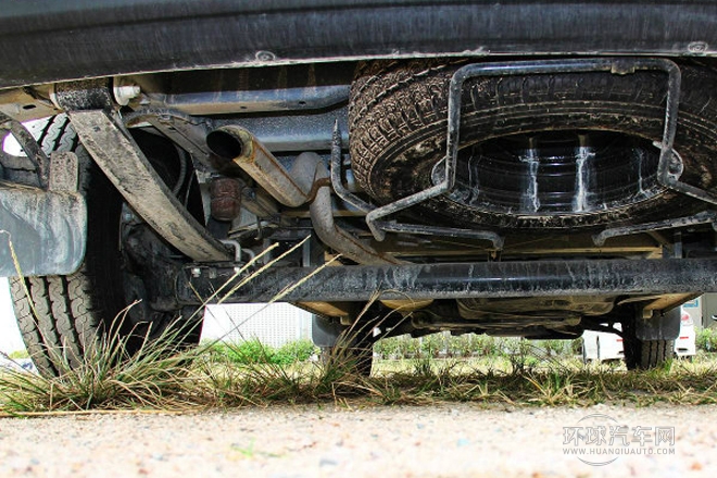 2014款 2.5T傲運通短軸中頂