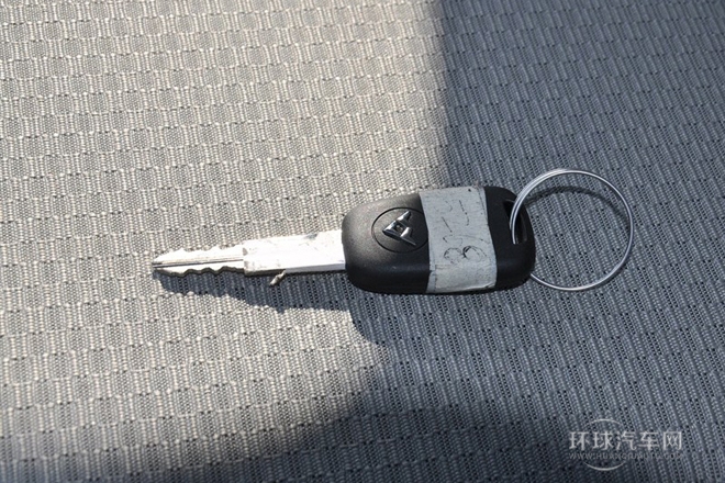 2014款 2.5T傲運通長軸中頂