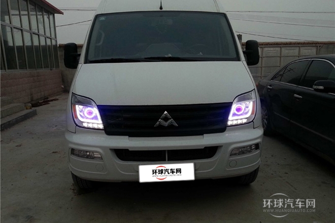 2014款 2.5T傲運通長軸中頂