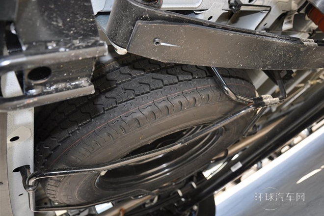 2014款 2.5T傲運通長軸高頂