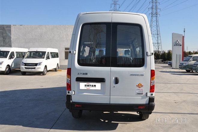 2014款 2.5T傲運通長軸高頂