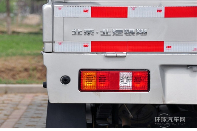 2013款 1.0L 標準版