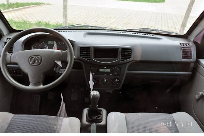 2013款 1.0L 標準版