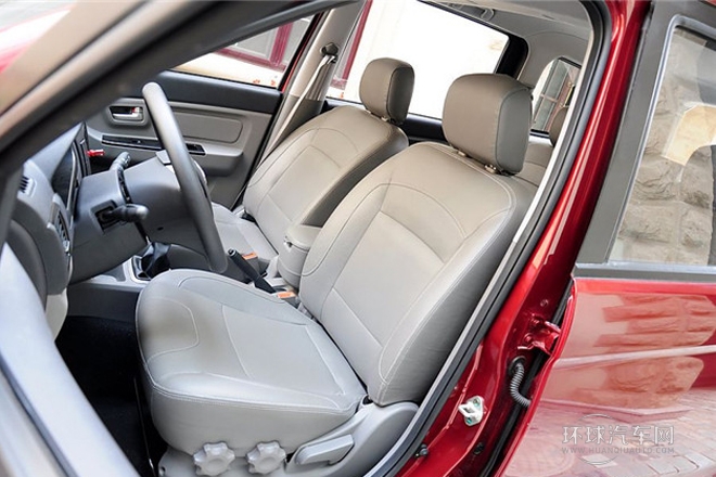 2014款 1.5L標(biāo)準(zhǔn)型