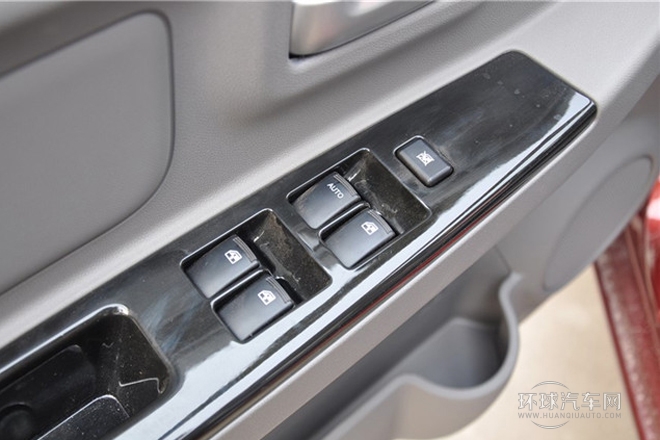 2014款 1.5L豪華型