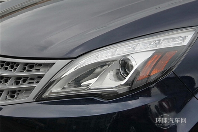 2014款 1.5L超豪華型