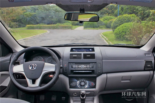 2013款 1.5L實力型