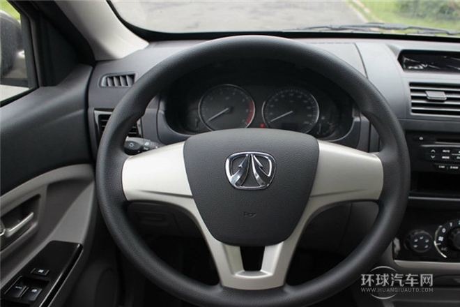 2013款 1.5L實力型