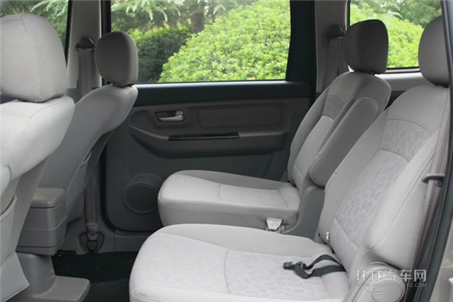 2013款 1.5L實(shí)力型