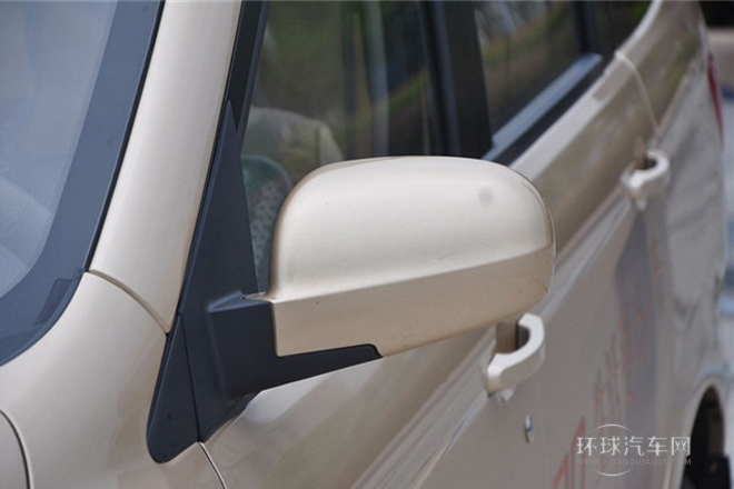 2013款 1.5L樂(lè)尚型