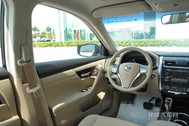 2013款 2.0L XE時尚版