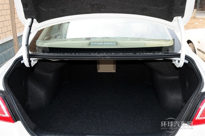 2013款 2.0L XL舒適版