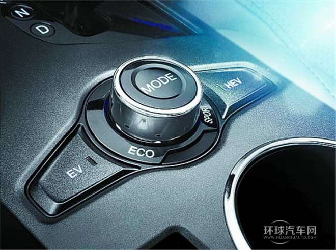 2014款 1.5T 尊貴型