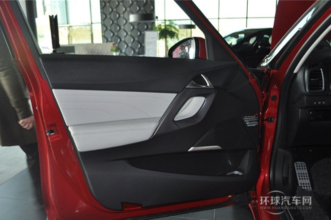 2013款 1.6T 豪華版THP200