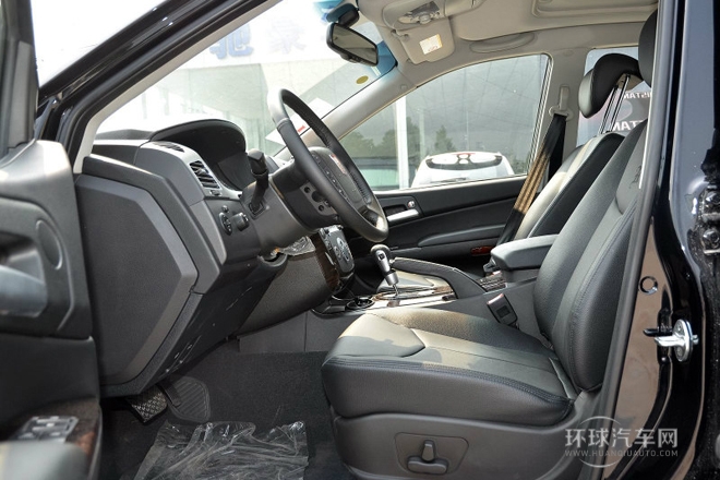 2013款 3.2L 4WD 自動尊域版