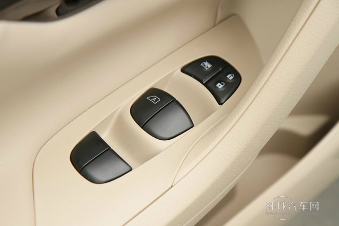 2013款 2.5L XL-UpperNAVI Tech尊貴版