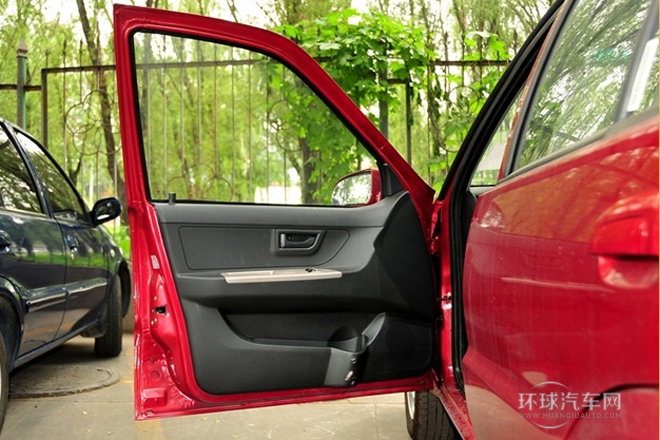 2012款 N3 1.0L 三廂基本型