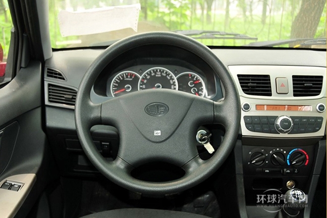 2012款 N3 1.0L 三廂基本型