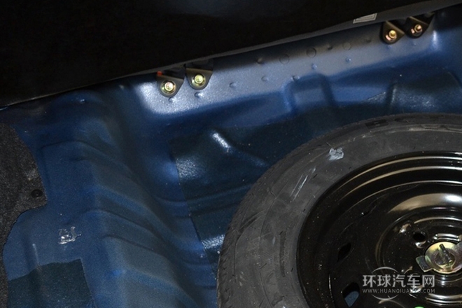 2012款 N3 1.0L 三廂實用型