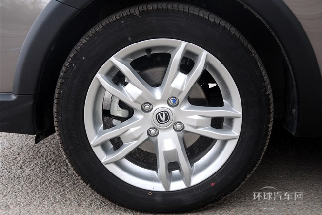 2014款 1.4L IMT天窗導(dǎo)航版 國IV