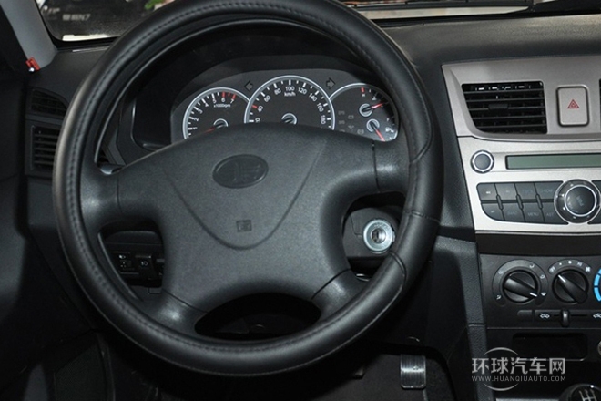 2012款 N3 1.0L 兩廂實(shí)用型