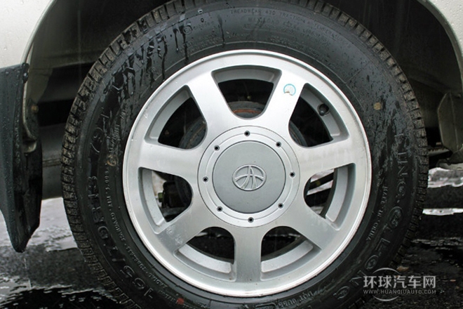 2011款 A+ 1.0L 三廂